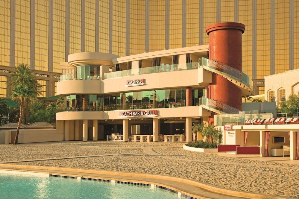 Mandalay Bay Resort And Casino By Suiteness 라스베이거스 외부 사진