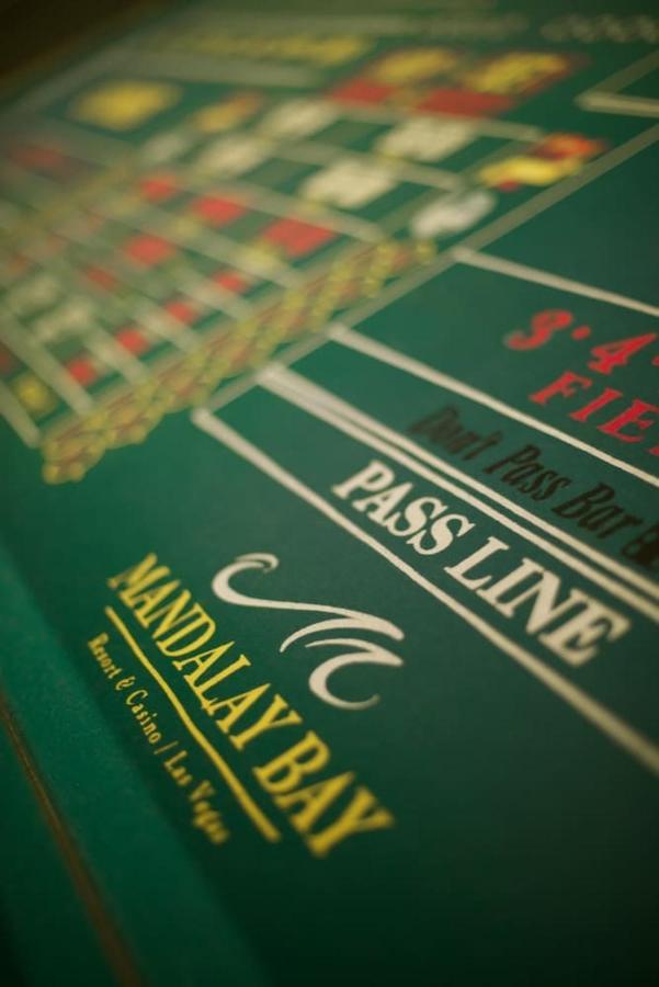 Mandalay Bay Resort And Casino By Suiteness 라스베이거스 외부 사진